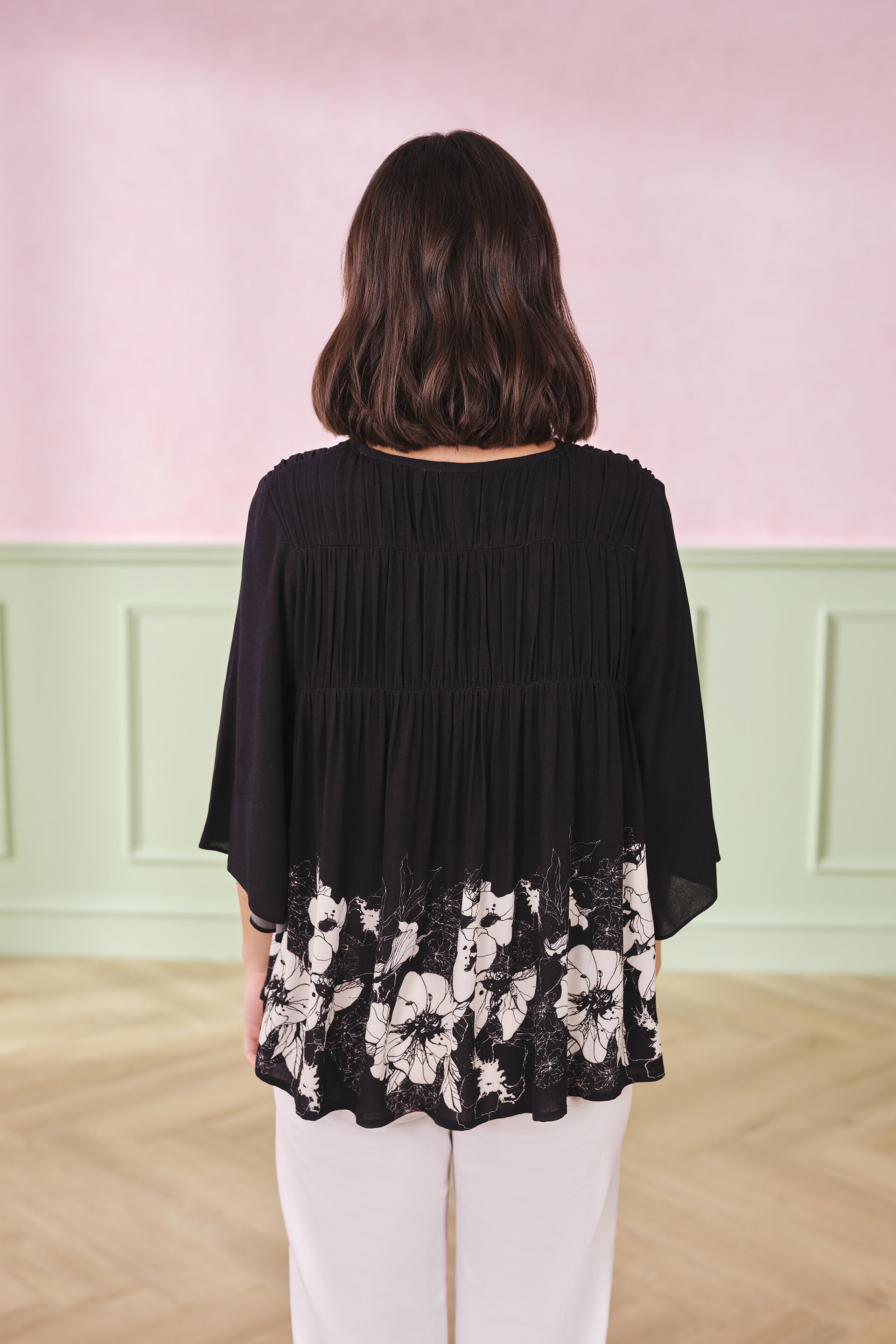 Pearly Blooms Viscose Top, Black, image 4